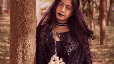 Abiti corsetto in stile punk – fusione di eleganza gotica e spirito ribelle